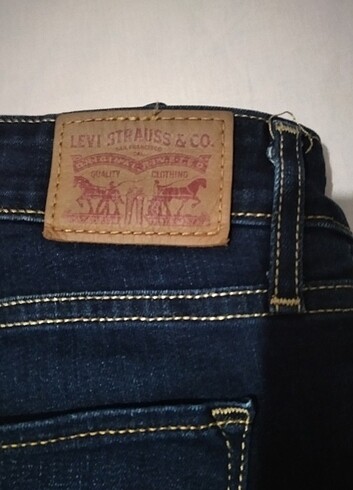 LEVİ'S Kadın Jean
