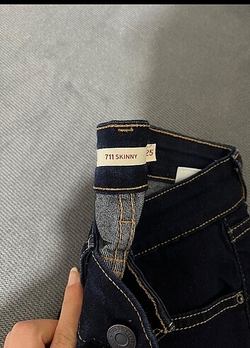 xs Beden siyah Renk Levi's skiny 