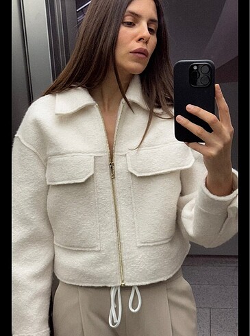 Zara s beden beyaz ceket
