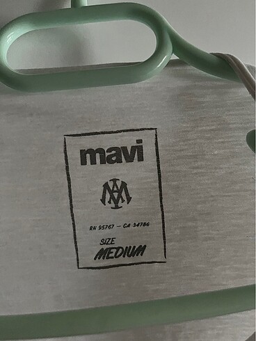 Mavi tshirt