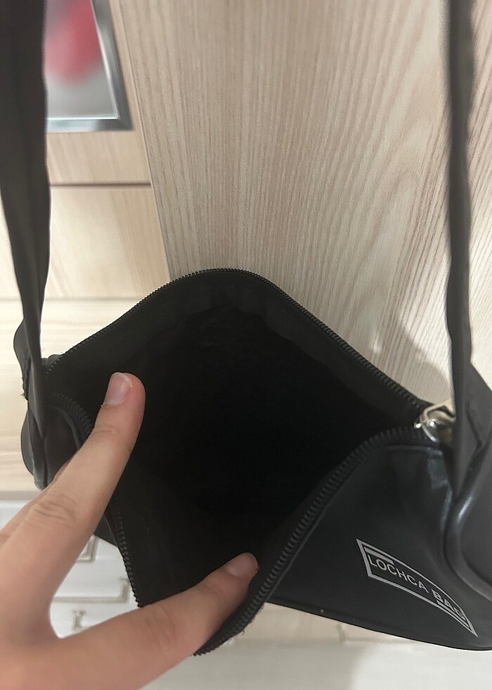 siyah küçük çanta - Görsel 2