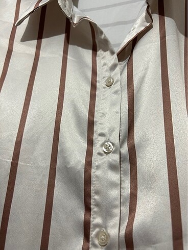 Gömlek saten çizgili - Görsel 2