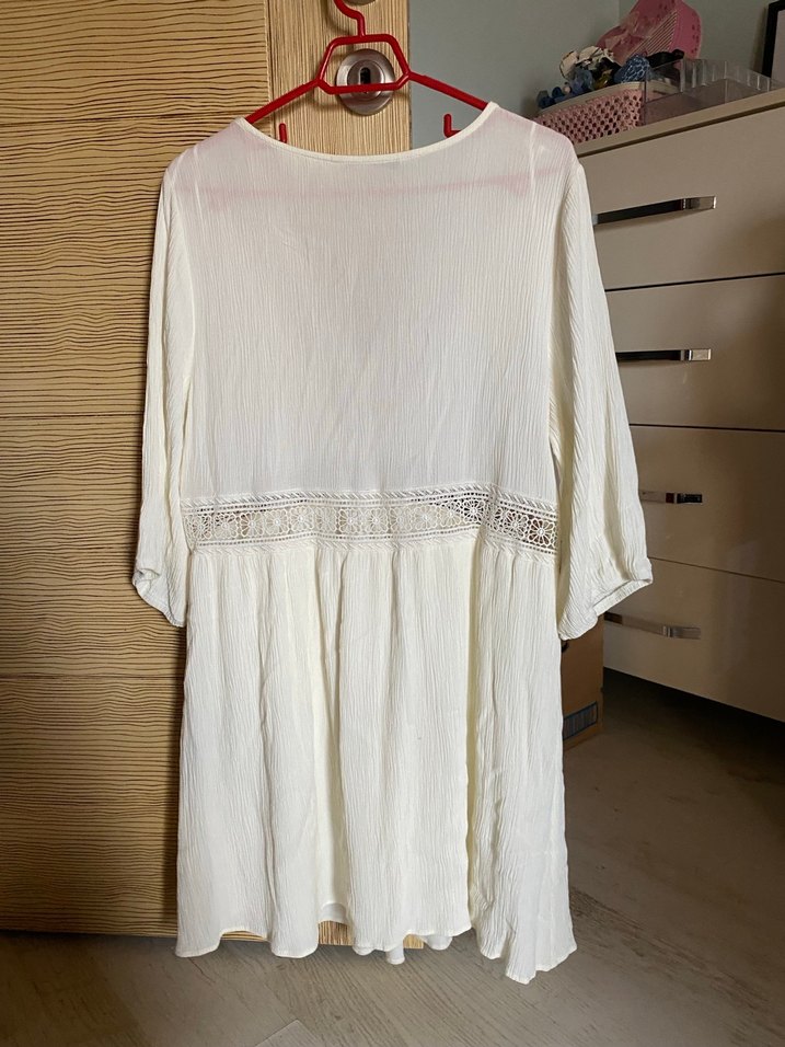 Dantel Detaylı Beyaz Bohem Elbise - Görsel 2