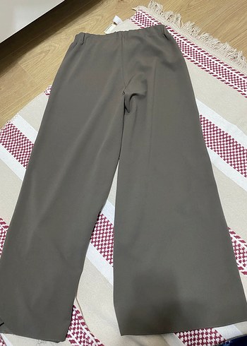 Gri Rahat Kesim Kadın Pantolon - Görsel 3