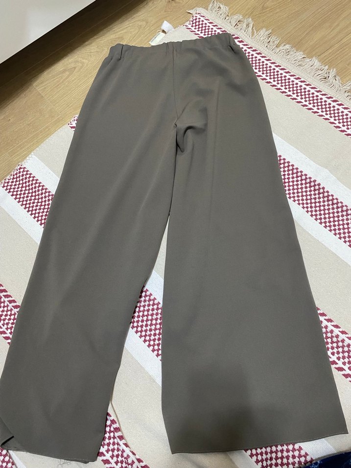 Gri Rahat Kesim Kadın Pantolon - Görsel 3