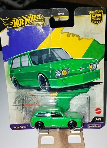  Hot Wheels Premium Car Culture Volkswagen Brasilia HRV82