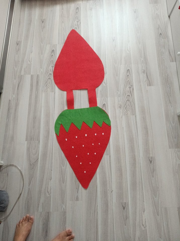 Keçeden çilek kostümü - Görsel 2