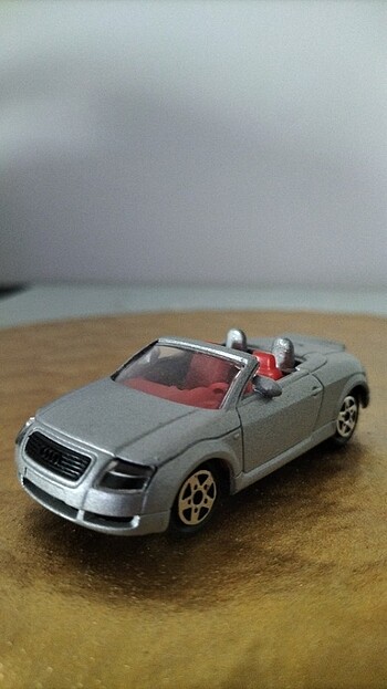 Audi TT Cabrio majorette