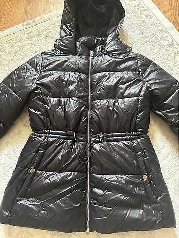 Zara Zara model mont