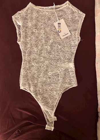 Dantel body