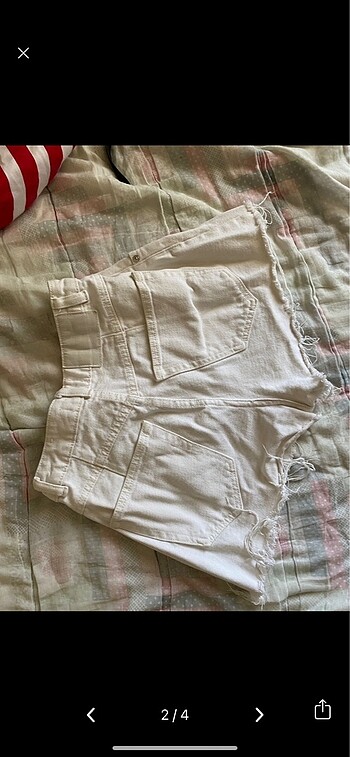 Pull and Bear Slouchy beyaz şort