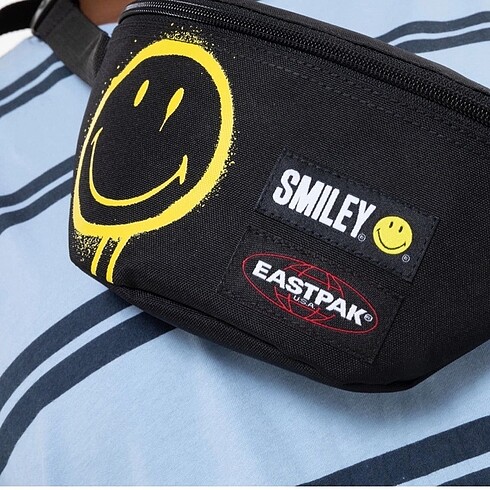 Eastpak smiley unisex bel çantası