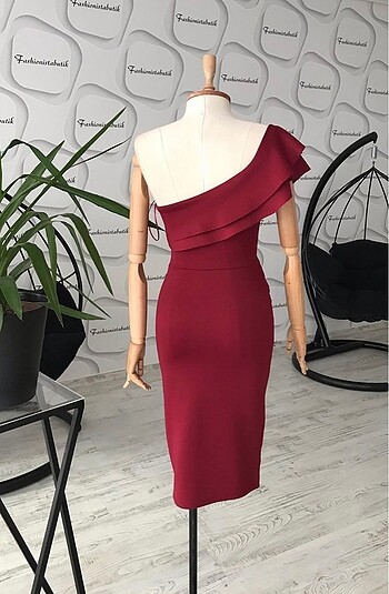 s Beden Bordo Yırtmaçlı Elbise