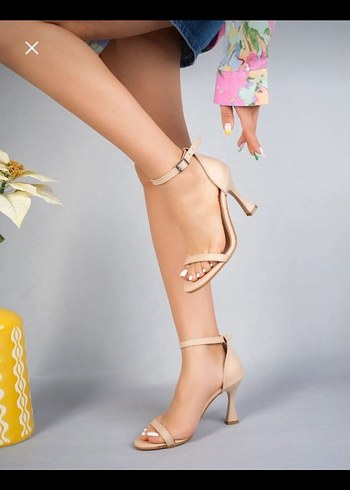 Bej Süet Bağcıklı İnce Topuklu Kadın Ayakkabı - Görsel 2