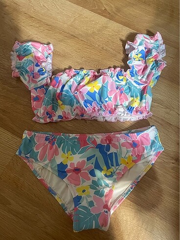 Penti 9/10 yaş yepyeni bikini