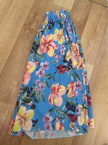 5 Yaş Beden Zara 5/6 yaş pantolon etek