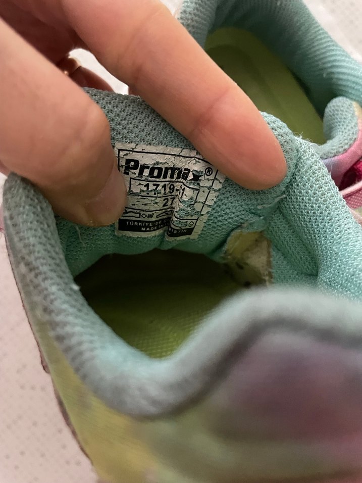 Kız Çocuk Çok Renkli Bağcıklı Spor Ayakkabı - Görsel 3