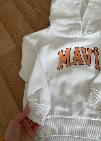 Beyaz Kapüşonlu MAVİ Baskılı Sweatshirt - Görsel 2