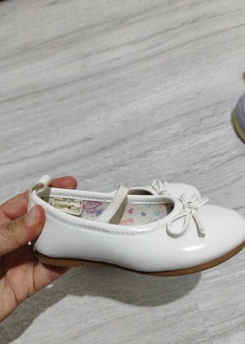 Kız Çocuk Beyaz Babet Ayakkabı - Görsel 3
