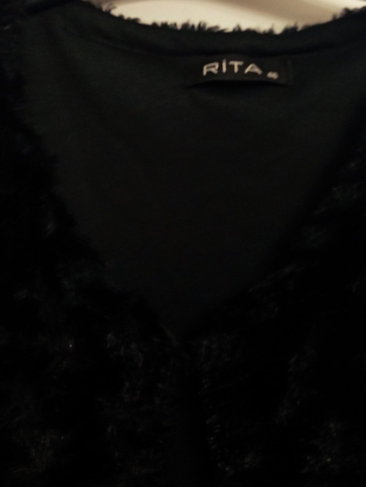 Siyah V Yaka Kürklü Midi Kadın Yelek - Görsel 5