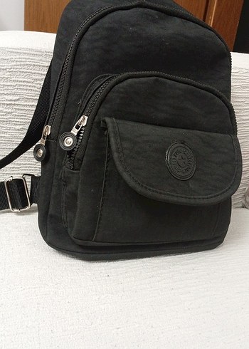 Siyah Kadın Sırt Çantası, Tokalı, Minimalist - Görsel 3