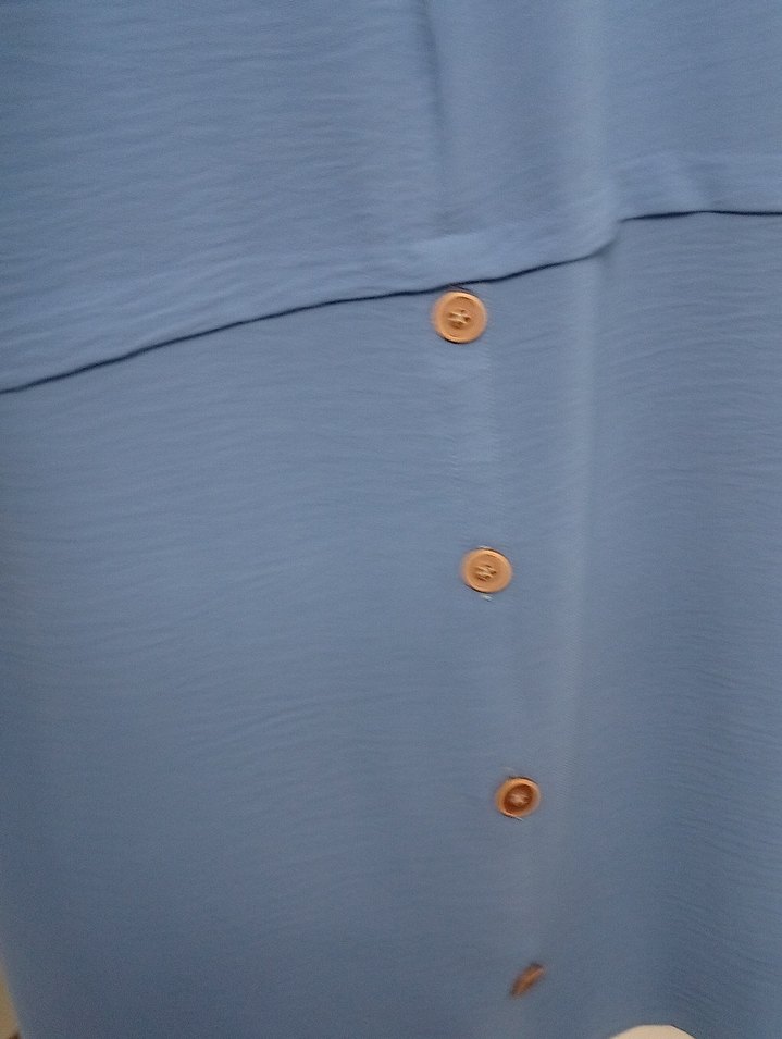 Mavi Düğmeli Bluzu - Görsel 2