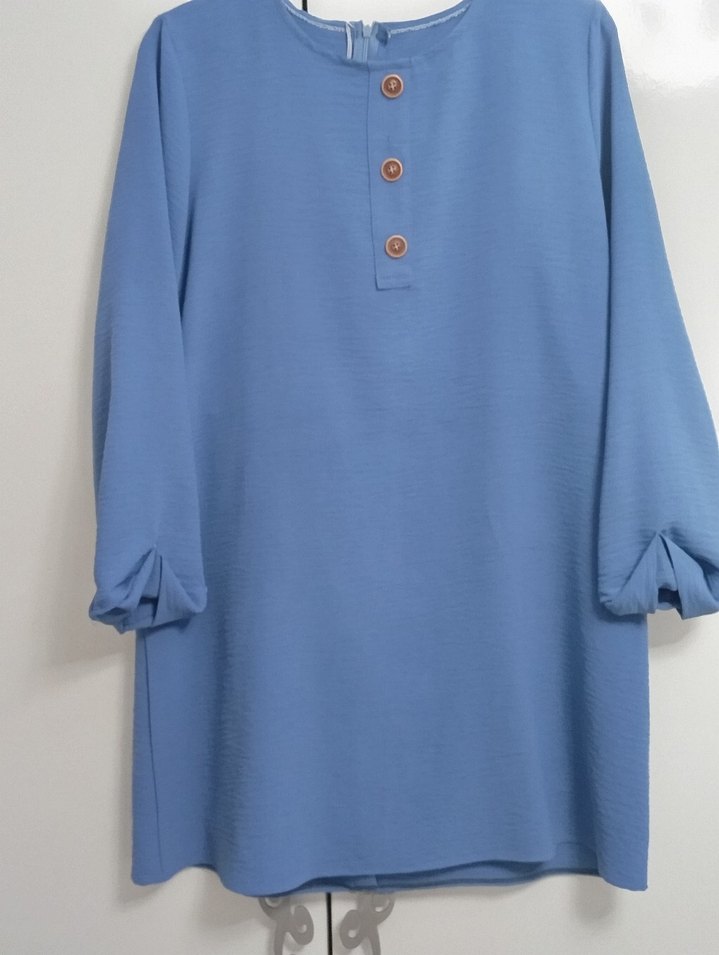 Mavi Düğmeli Bluzu - Görsel 3