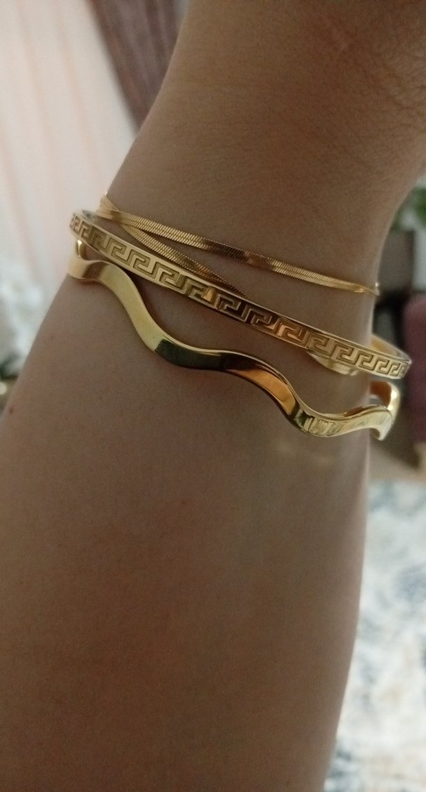 Altın Renkli Elastik Minimalist Bileklik - Görsel 2