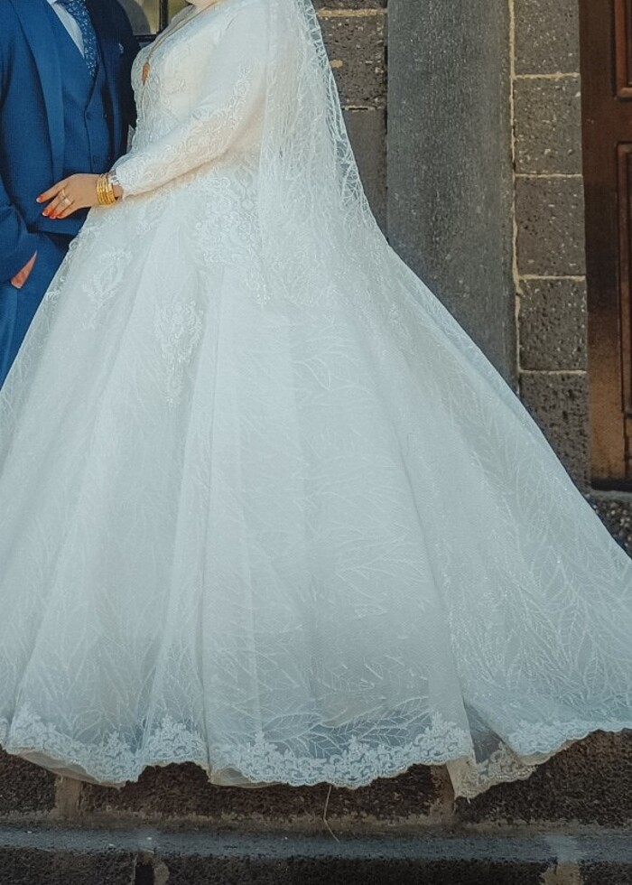 Gelinlik özel dikim Fransız dantelli  - Görsel 2