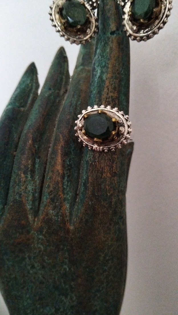 925 Ayar Gümüş Kök Zümrüt Taşlı Takı Seti - Görsel 4