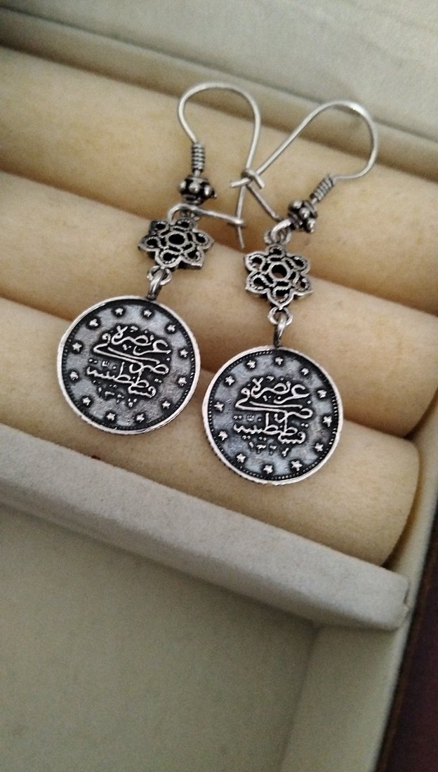 925 Ayar Gümüş Turalı Tasarım Küpe - Görsel 2