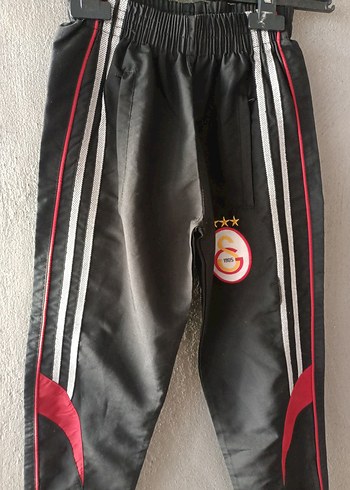 LC Waikiki Siyah Nakışlı Erkek Çocuk Eşofman Altı