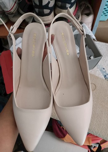 Bej Stiletto Topuklu Kadın Ayakkabı