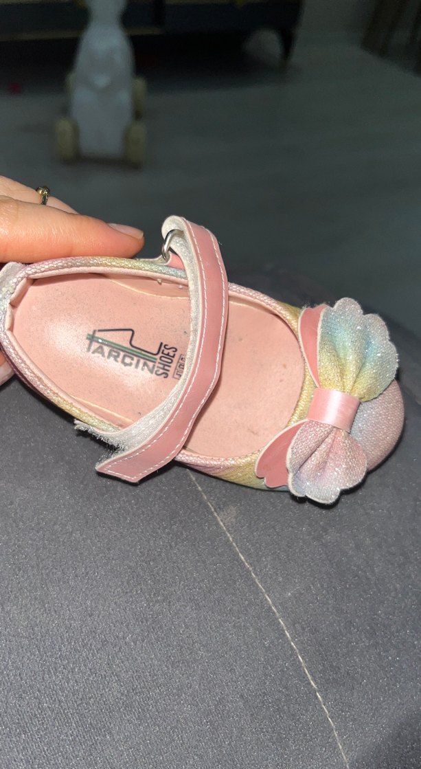 Pembe Fiyonklu Kız Babetleri - Görsel 3