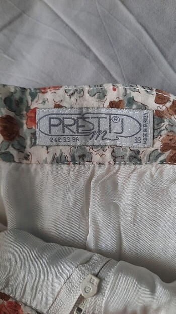 Çiçekli Etek - Görsel 3