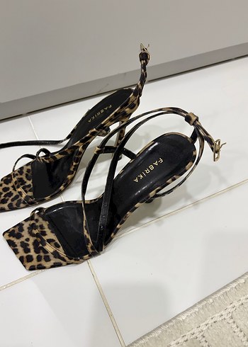 fabrika ince topuk leopar ayakkabı - Görsel 4
