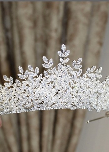 Beyaz Payetli Modern Klasik Gelin Tacı - Görsel 3