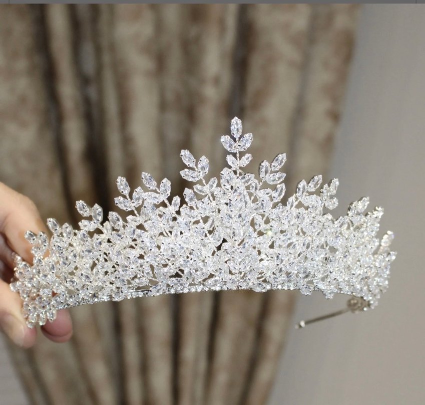 Beyaz Payetli Modern Klasik Gelin Tacı - Görsel 3