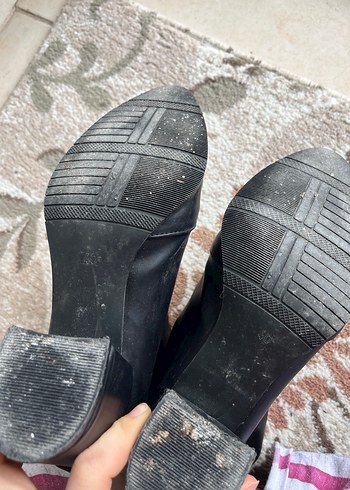 Parlak Siyah Deri Kadın Botlar - Görsel 4