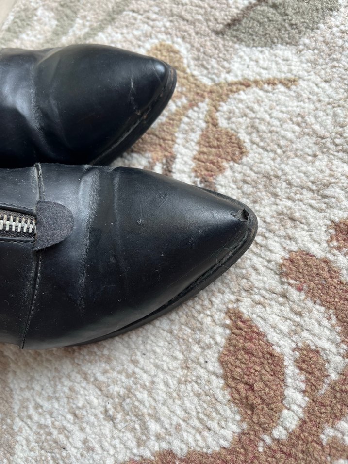 Parlak Siyah Deri Kadın Botlar - Görsel 2