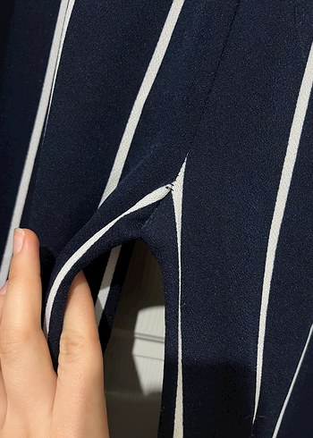 Kadın Lacivert Çizgili Pilili Kumaş Pantolon - Görsel 4