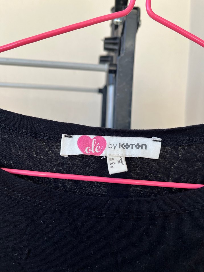 Kısa Kollu Siyah Kadın Tişört - Görsel 3