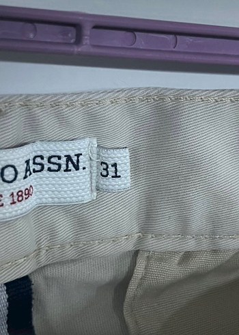 Bej Düğmeli Erkek Kısa Şort - Görsel 3