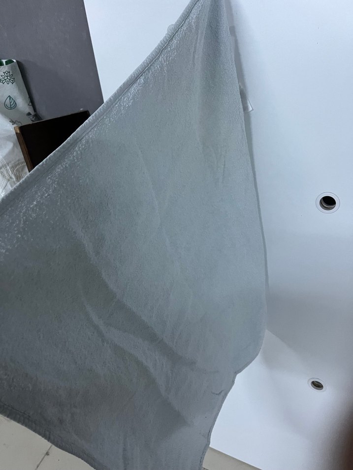 Gri Leopar Desenli Erkek Çocuk Havlu - Görsel 2