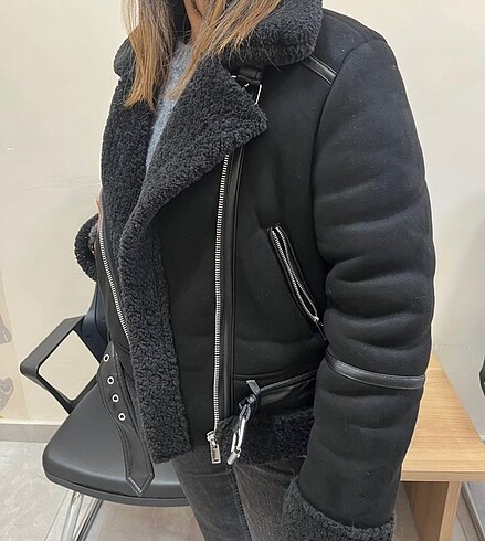 s Beden siyah Renk Yeni Bir Kaç Kez Giyilmiş Stradivarius Mont