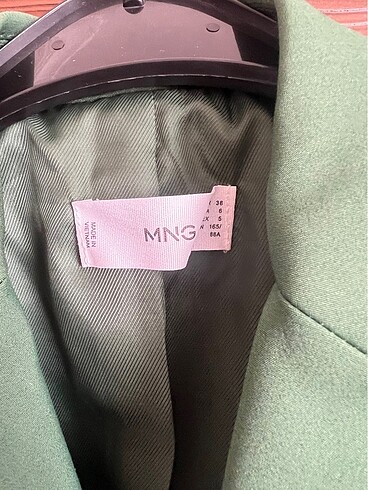 Mango Mango yeşil blazer