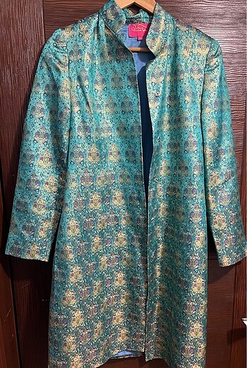 Kübra tekin marka kaftan