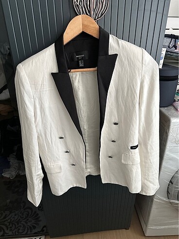 Mango blazer