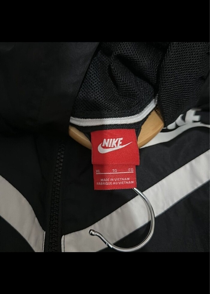 Nike üst - Görsel 3