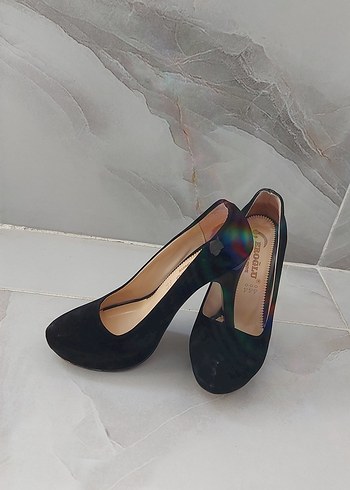 Siyah Modern Klasik platformlu Topuklu Kadın Ayakkabı - Görsel 2